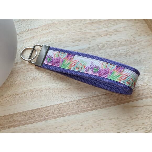 Floral Succulent Keychain Wristlet Handmade Boho Fabric Key FOB Plant Lover Leaf - Picture 2 of 6